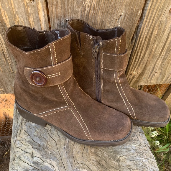 High Sierra Shoes - High Sierra Bown Suede "Tabbie" Boots size 8
